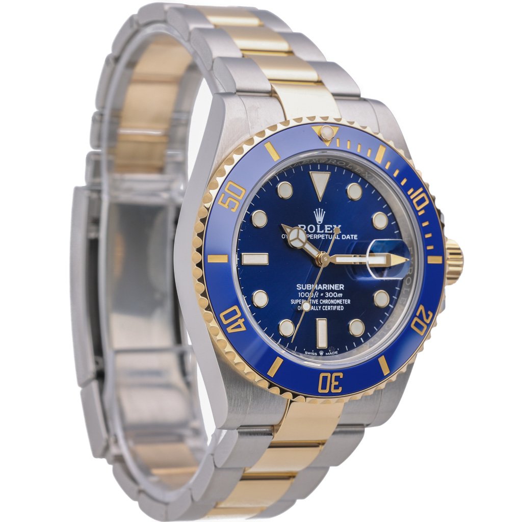 ROLEX SUBMARINER - 126613LB - Watch - 41mm 0625946c-7f4c-4657-8d83-e117e22050e6.jpg