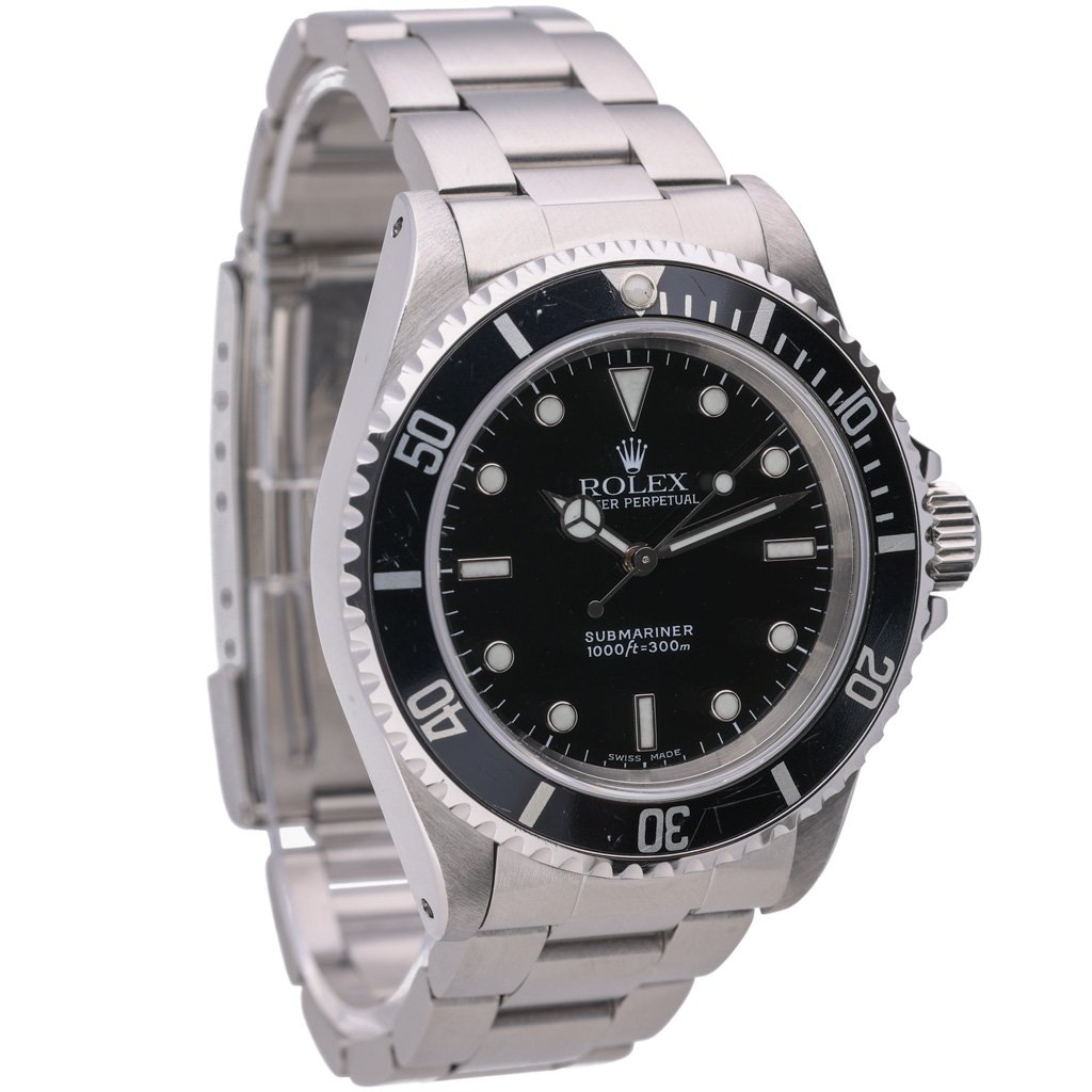 ROLEX SUBMARINER - 14060 - Watch - 40mm 609cb107-9db9-4c9b-a3ec-2dbe41db1e6d.jpg