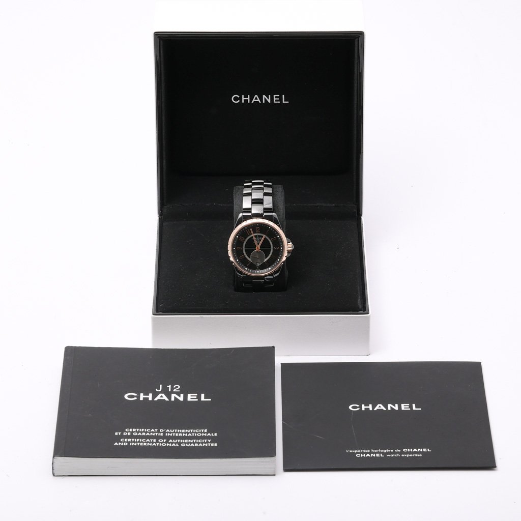 CHANEL  - J12 H3838 - Watch - 38mm 62cd3aa2-6d12-4588-9857-893e4572e0fa.jpg