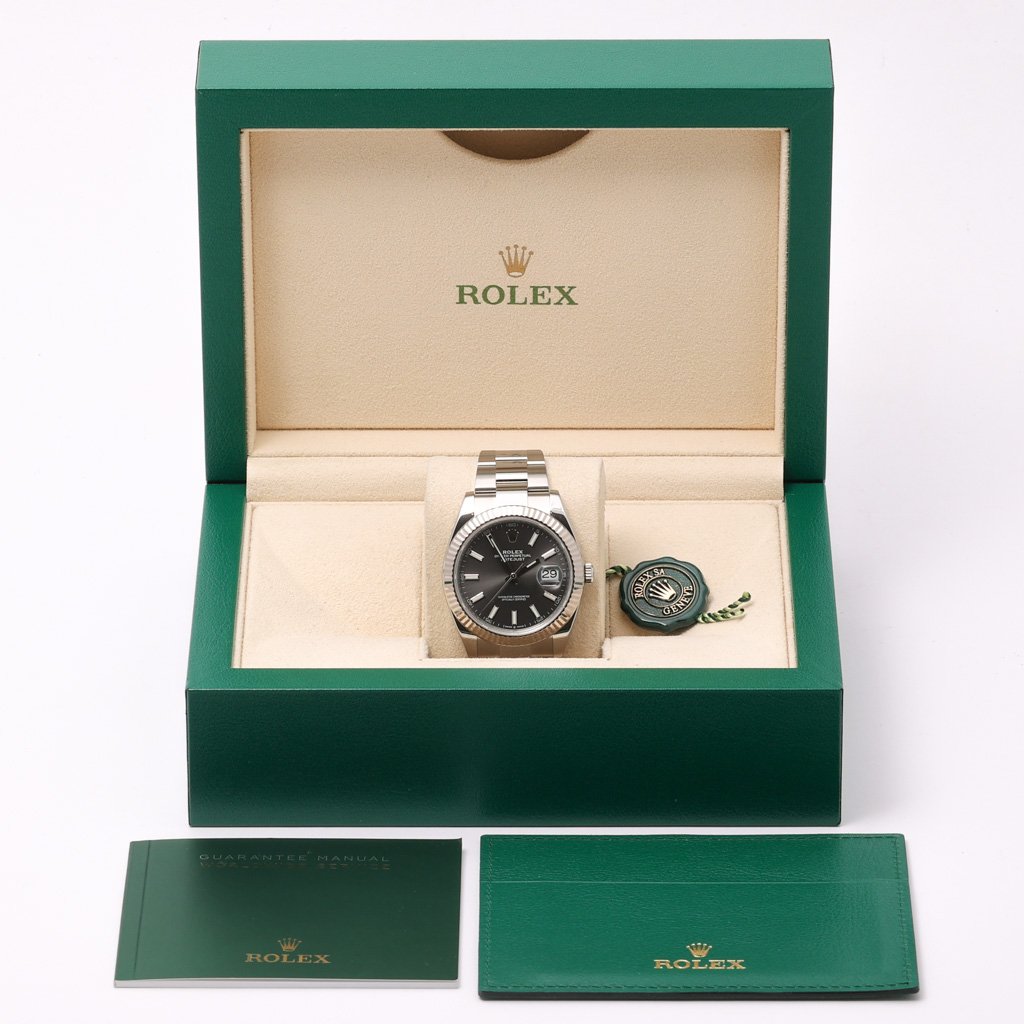 ROLEX DATEJUST 41  - 126334 - Watch - 41mm 6f26496d-8e3f-49eb-9a72-6fa679062cf5.jpg