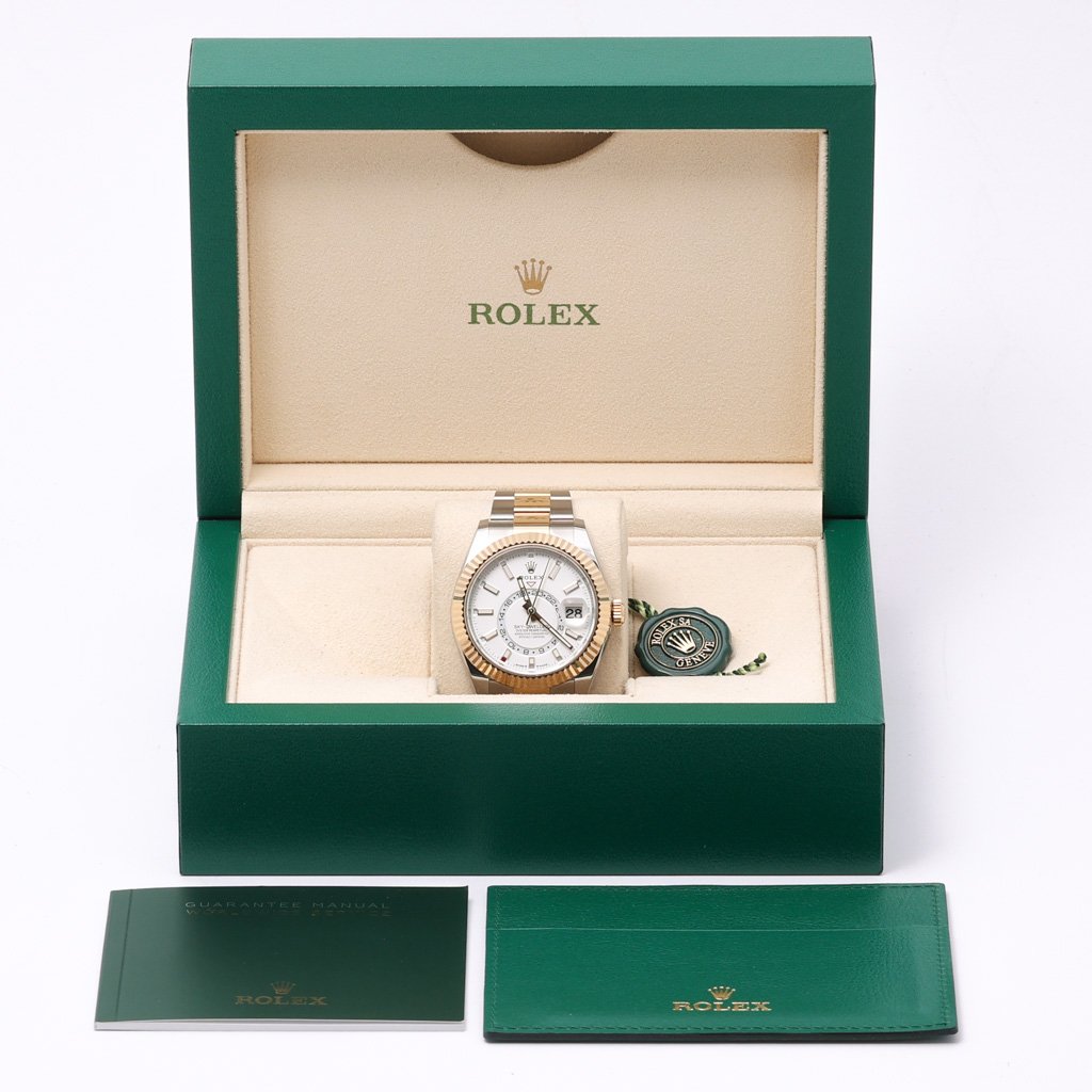 ROLEX SKY-DWELLER - 336933 - Watch - 42mm 6fbaab93-9b1a-4ba6-a9b6-42f9753c44e2.jpg