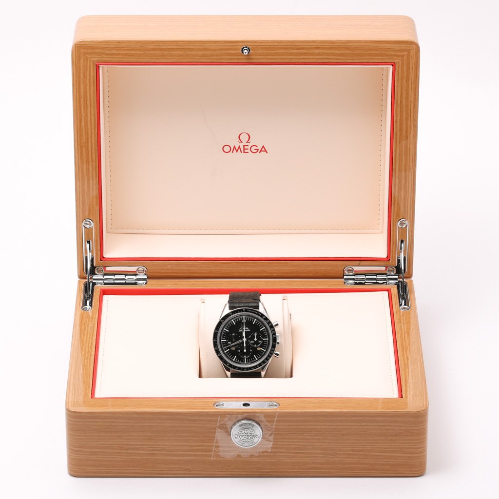 OMEGA SPEEDMASTER - 311.32.40.30.01.001 - Watch - 39mm 891932ad-ec21-4213-bb14-3695ac187267.jpg