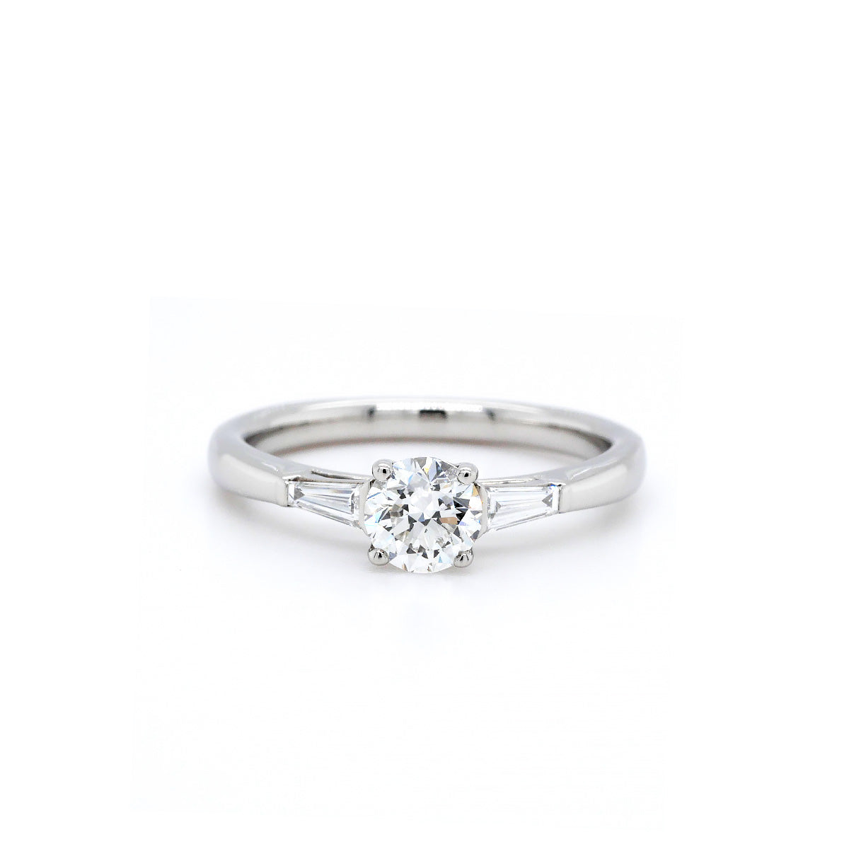Platinum 3-stone Diamond Ring
