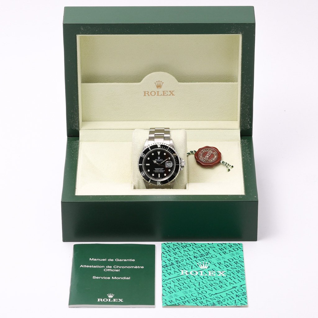 ROLEX SUBMARINER  - 16610 - Watch - 40mm a032ea9d-6b66-4f7c-a1be-b4db9557252a.jpg