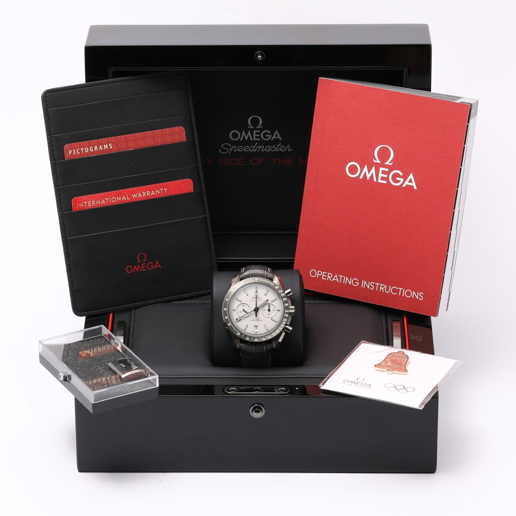 OMEGA SPEEDMASTER PROFESSIONAL MOONWATCH - 311.93.44.51.99.001 - Watch - 44mm a6f9c18f-ee1b-4c28-98a8-b5279cbdb38d.jpg