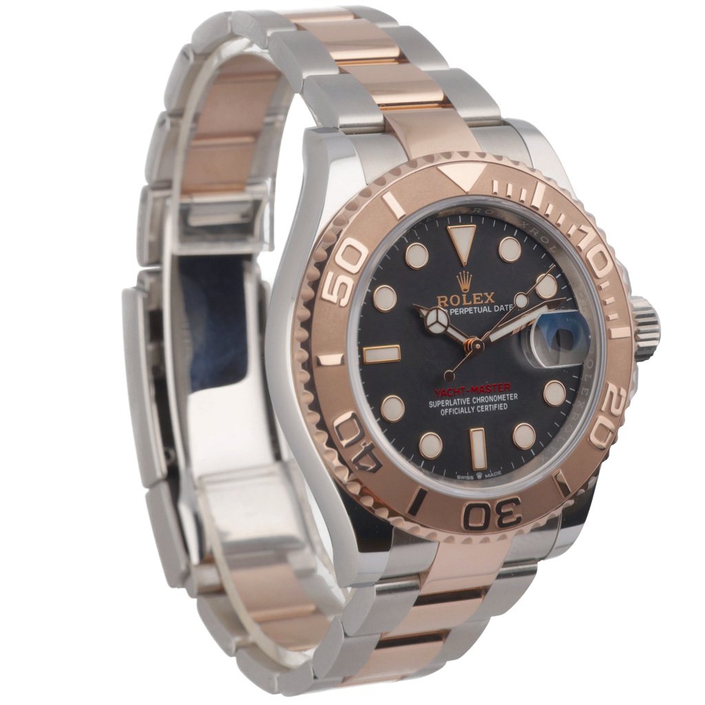 ROLEX YACHT-MASTER 40 - 126621 - Watch - 40mm d80b9e09-8b8d-445d-aa3b-bf46c5742958.jpg