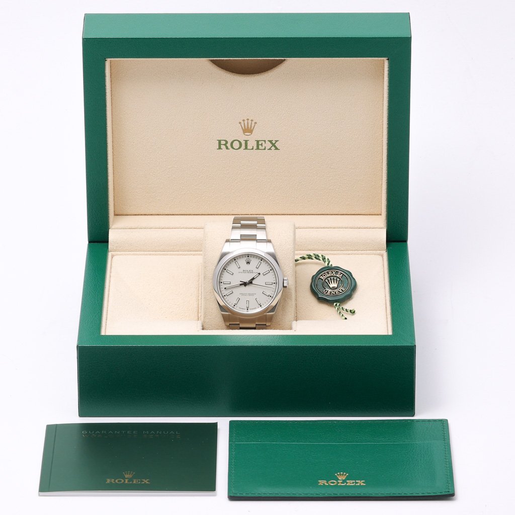 ROLEX OYSTER PERPETUAL - 114300 - Watch - 39mm e1614bca-7ba2-41fd-8e66-7abe4f6a3655.jpg