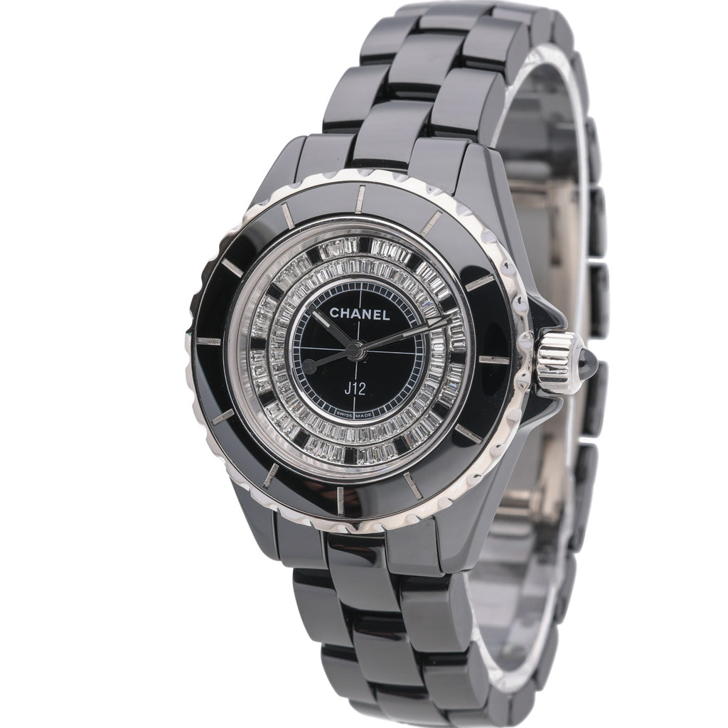 CHANEL J12 - H2610 - Watch - 38mm e9602c5e-11f8-4e7a-8b03-e49fa3080491.jpg