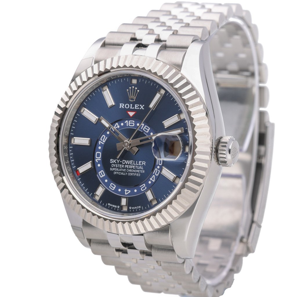 ROLEX SKY-DWELLER - 336934 - Watch - 42mm ebdf85b7-af0e-4263-a0ce-6d0309def8d3.jpg